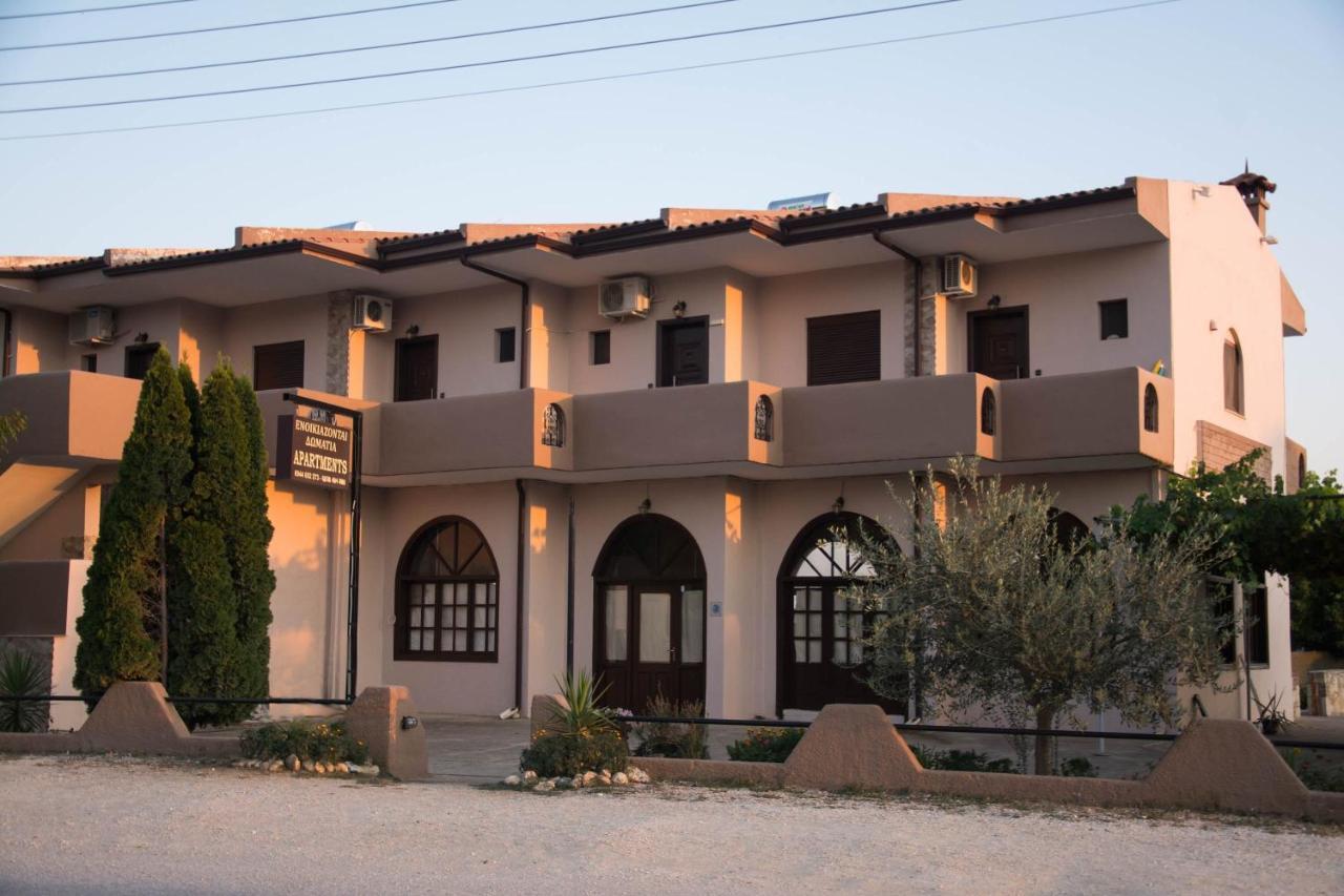 Palm Tree Apartments Psakoudia Exterior foto